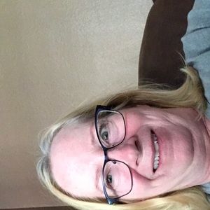 Meet your Posher, Christie